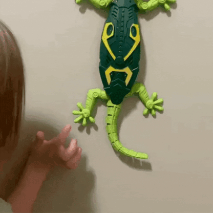 Wall Crawler Gecko Toy
